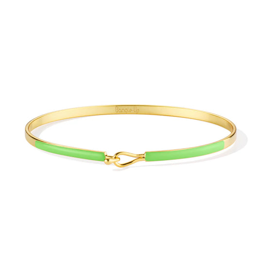 LILY - Thin lacquer bracelet with drop clasp in gilded brass. Color : Granny Green