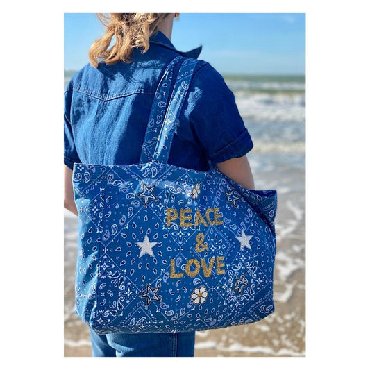 Kossiwa bag embroidered PEACE AND LOVE