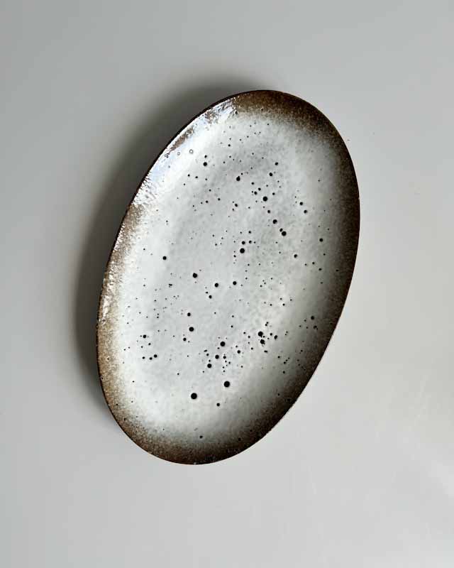 Snow Oval Serving Dish - Madam Stoltz