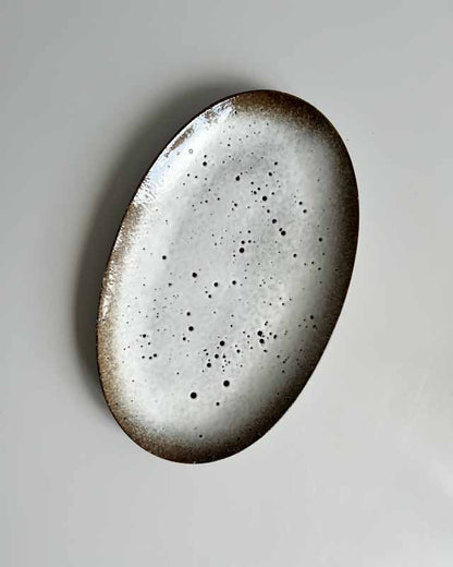 Snow Oval Serving Dish - Madam Stoltz